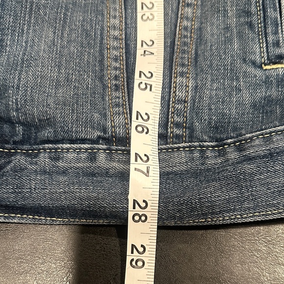 Vintage Style Levi's Men's Indigo Denim Trucker Jacket - Picture 6 of 9